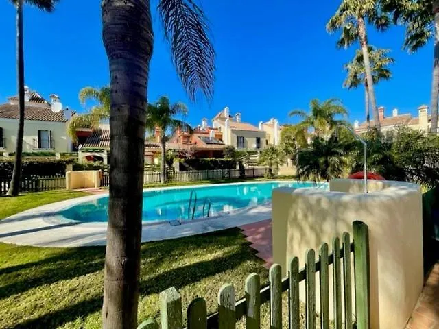Gatu Premium Villa Mar De Arabia Solo Mayores De 25 Anos El Puerto de Santa Maria Spain